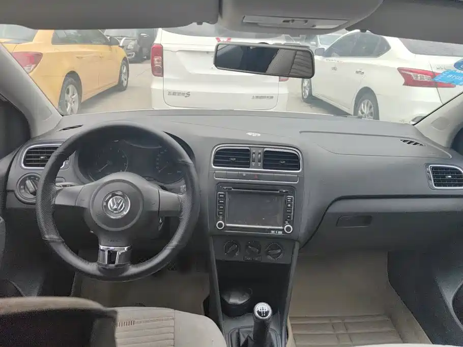 Volkswagen Polo — миниатюра 12