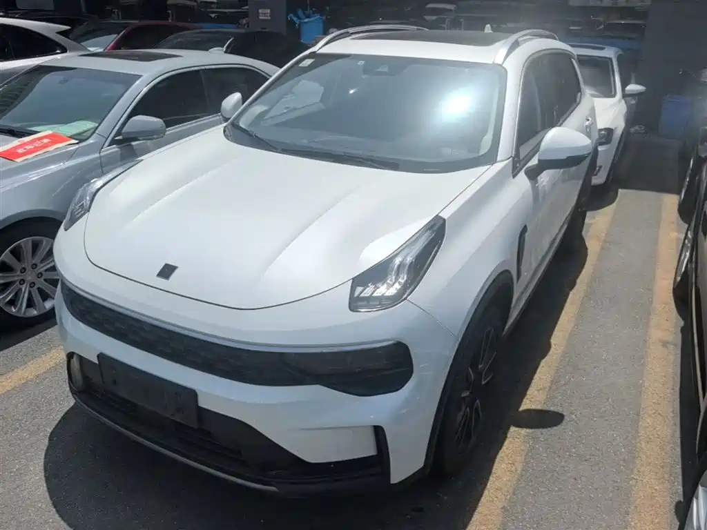 Lynk & Co 01 2021