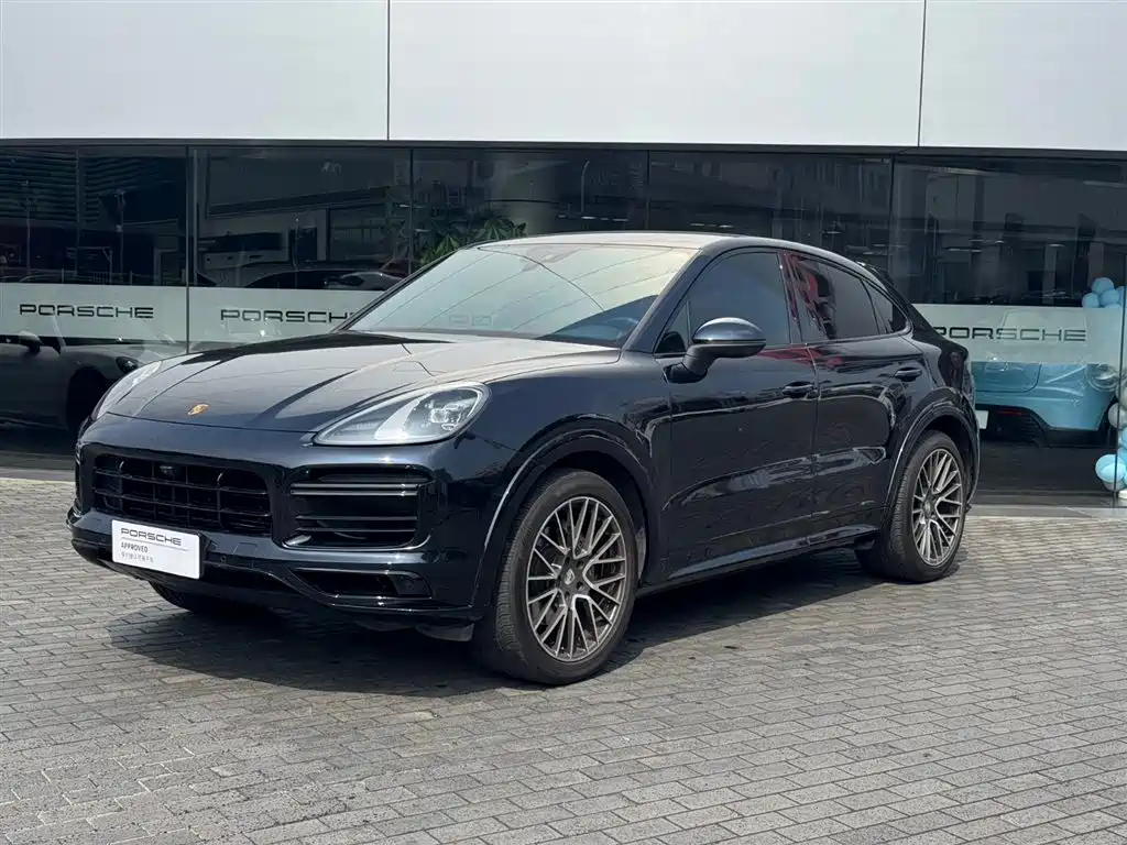 Porsche Cayenne 2022