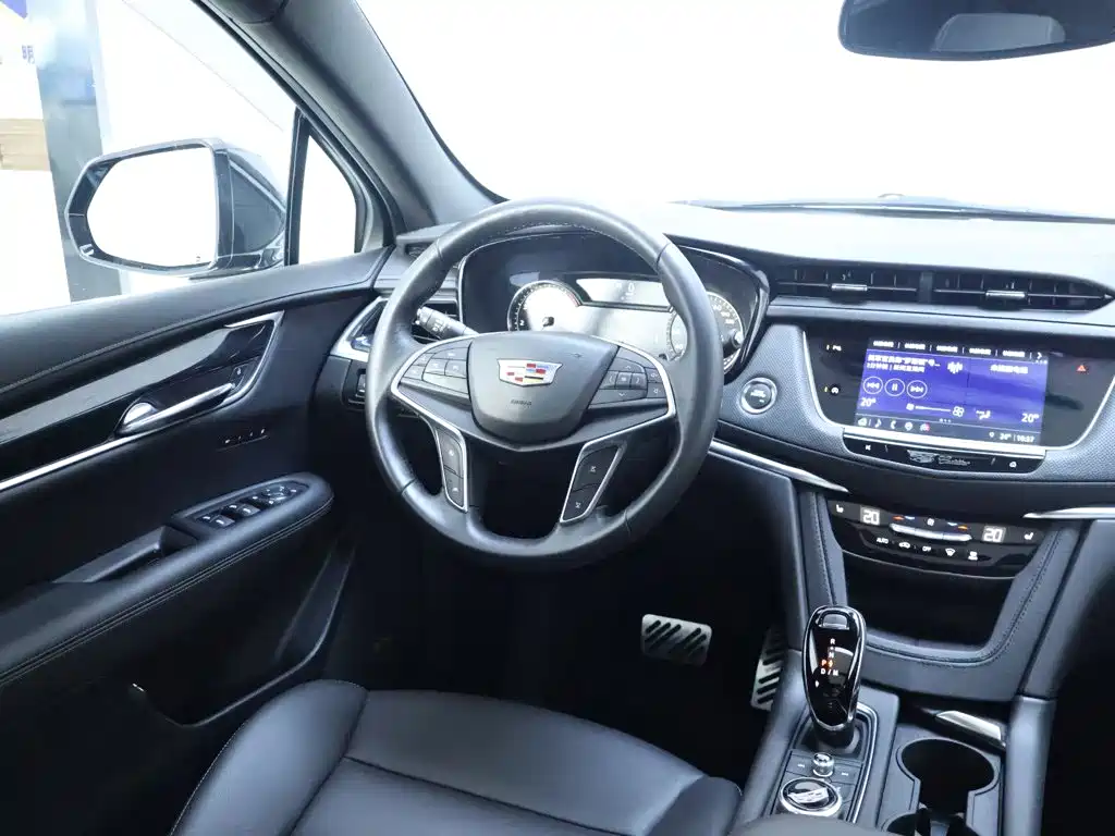 Cadillac XT5 — миниатюра 14