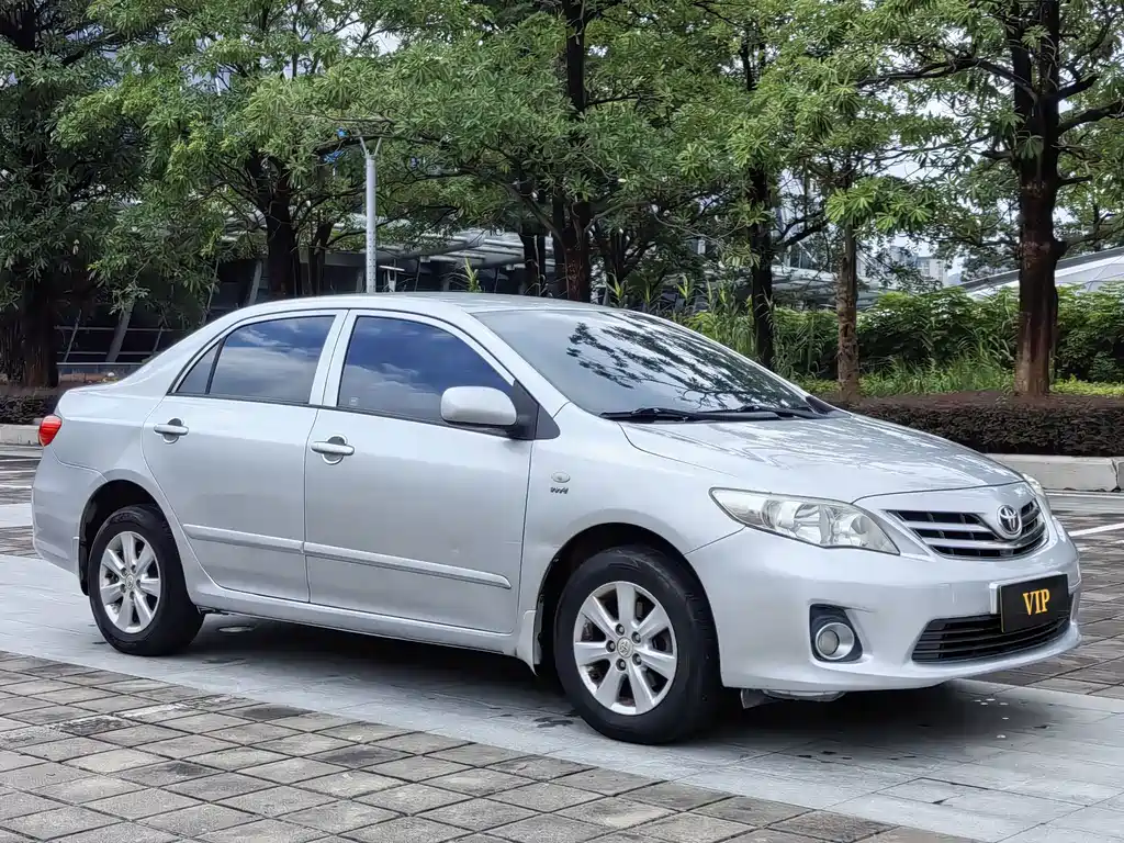 Toyota Corolla — миниатюра 3