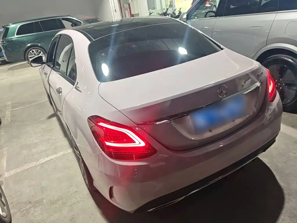 Mercedes-Benz C-Class — миниатюра 5