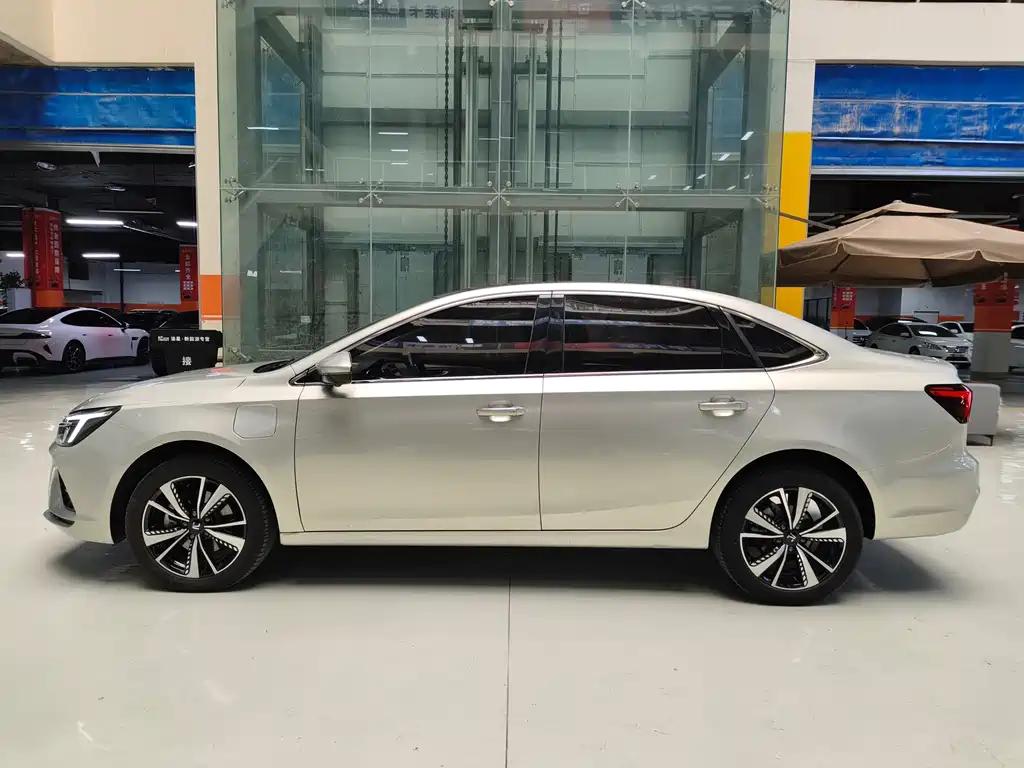 Roewe Feifan ER6 — миниатюра 4