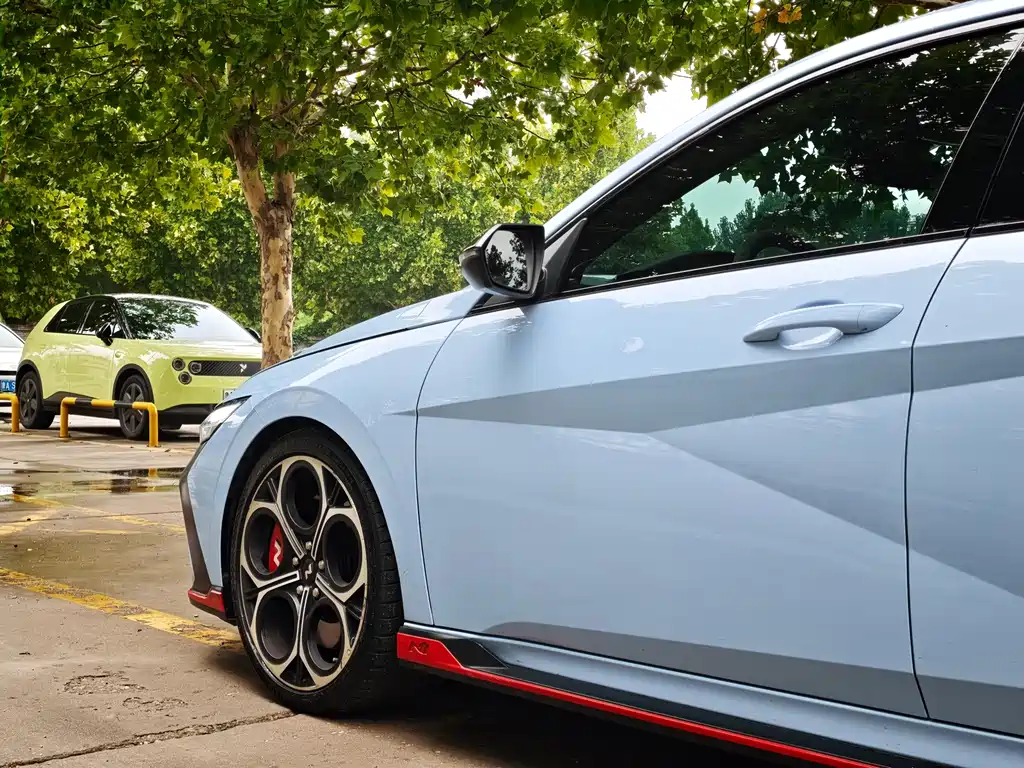 Hyundai Elantra N — миниатюра 13