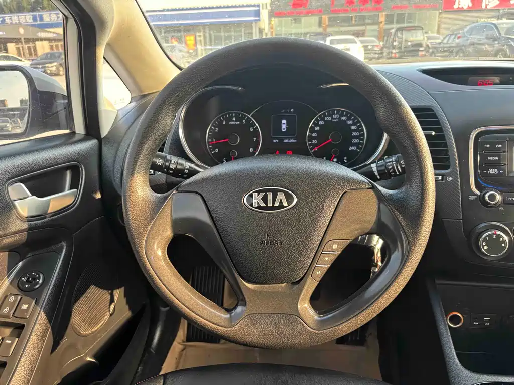 Kia K3 — миниатюра 12