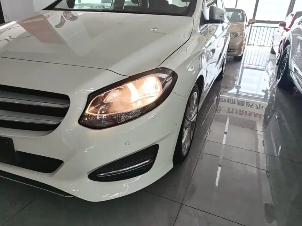 Mercedes-Benz B-Class — миниатюра 24
