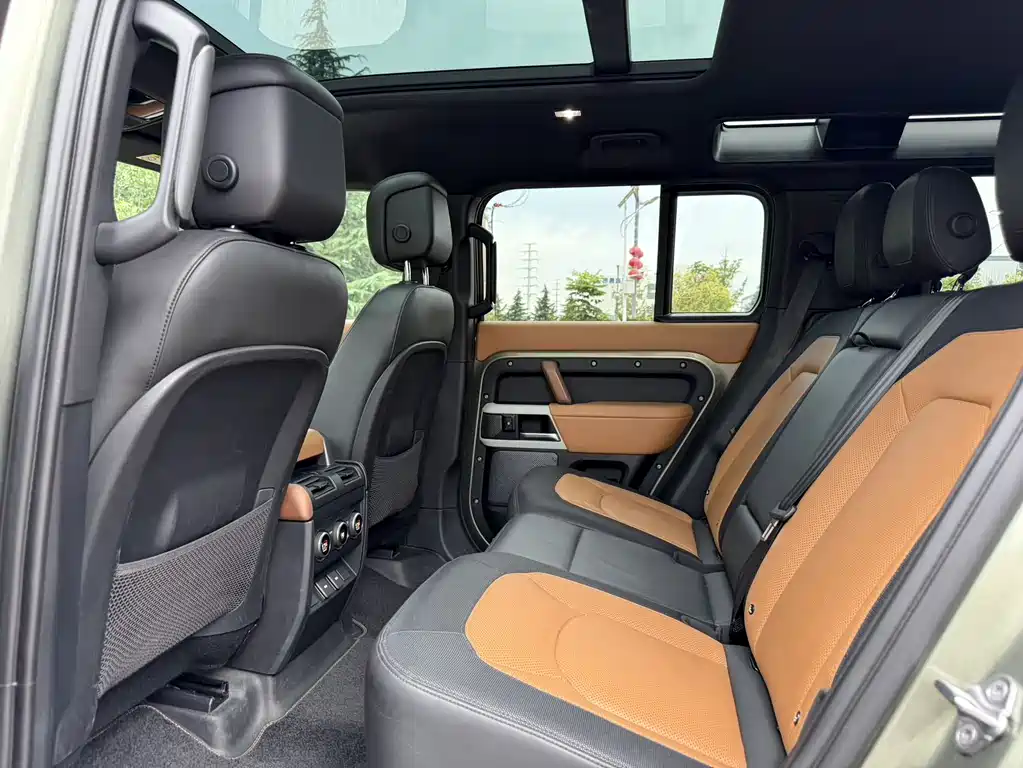 Land Rover Land Rover Defender 2024 110 3.0T P400 X-DYNAMIC HSE