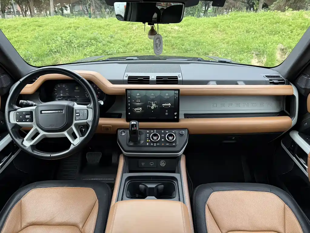 Land Rover Land Rover Defender 2024 110 3.0T P400 X-DYNAMIC HSE
