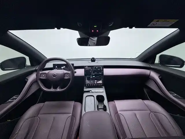 NIO ET5 — миниатюра 9