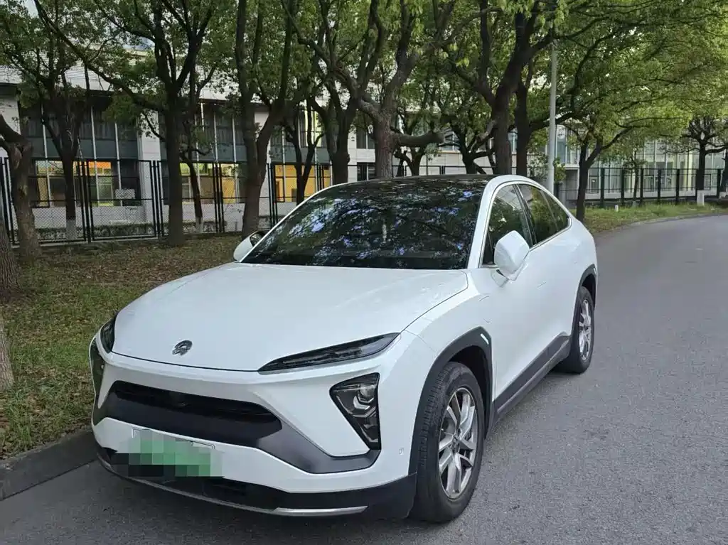 Nio EC6 2022