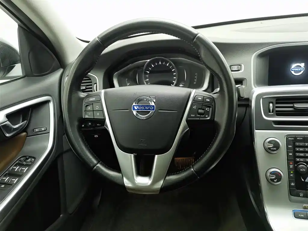 VOLVO S60 PLUG IN HYBRID