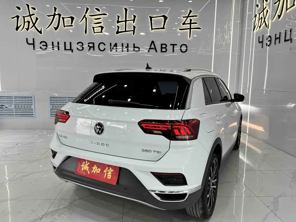 Volkswagen T-Roc 2022 280TSI DSG PLUS