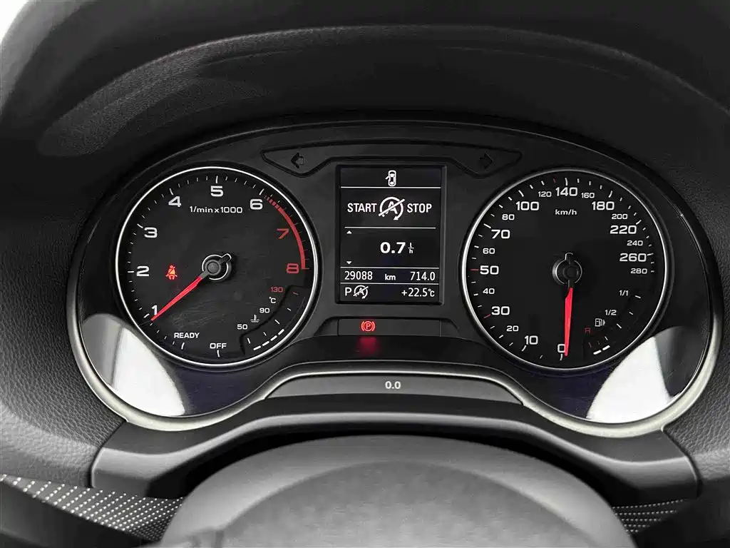 Audi Q2L — миниатюра 11
