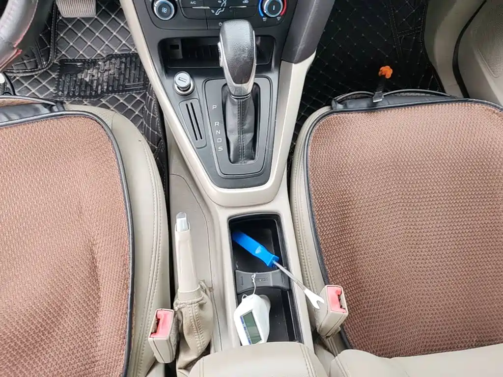 Ford Focus — миниатюра 14