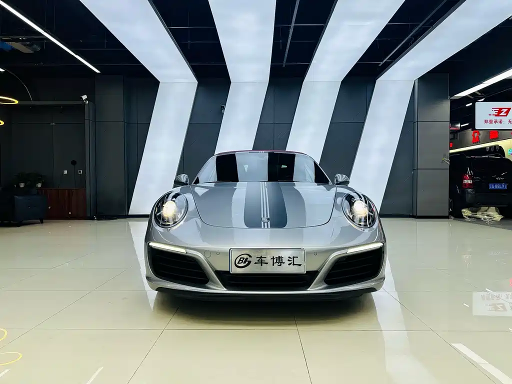 Porsche 911 2016 Carrera 4 Cabriolet 3.0T