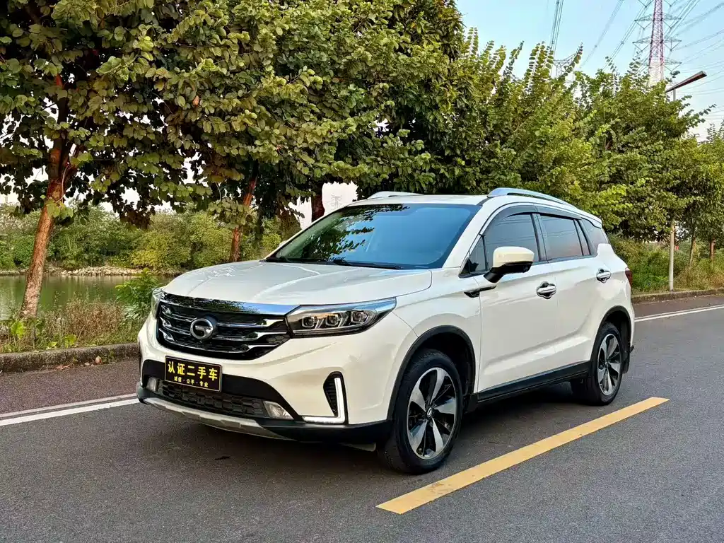 GAC Motor Trumpchi GS4
