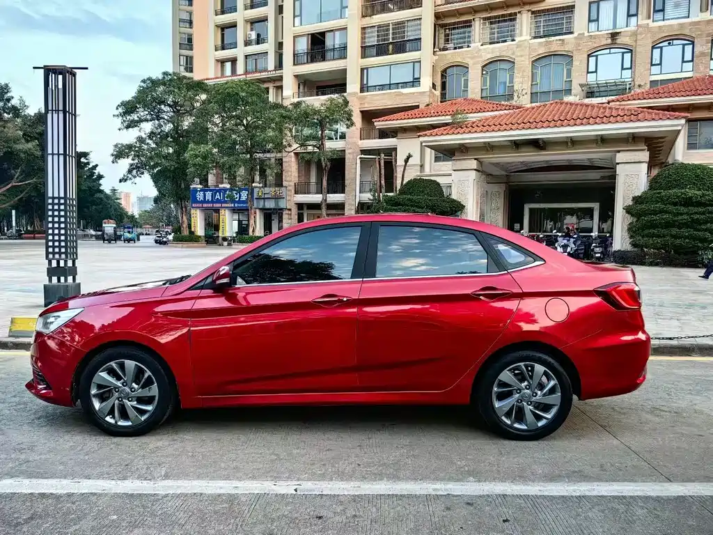 Changan Eado DT — миниатюра 7