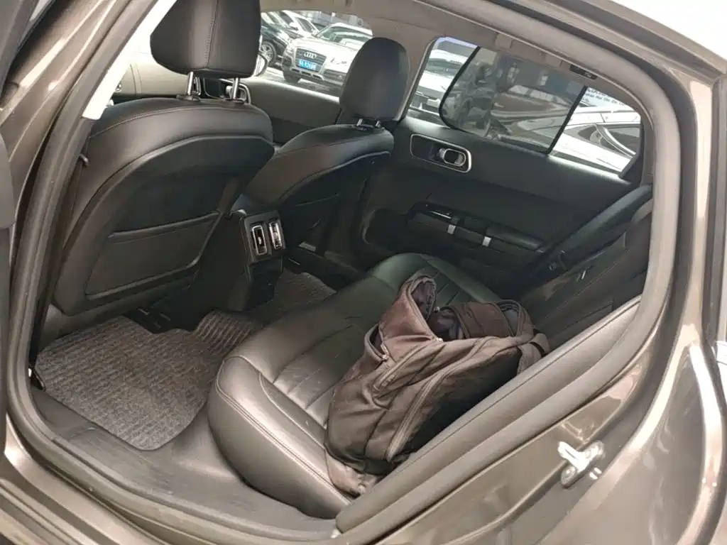 Citroen C6 — миниатюра 17