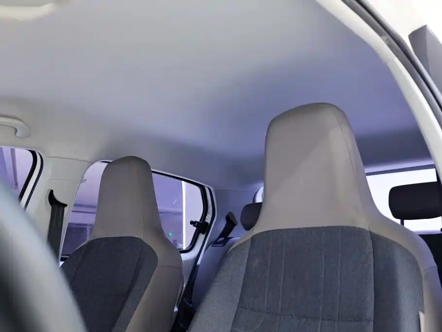 Volkswagen up! — миниатюра 26