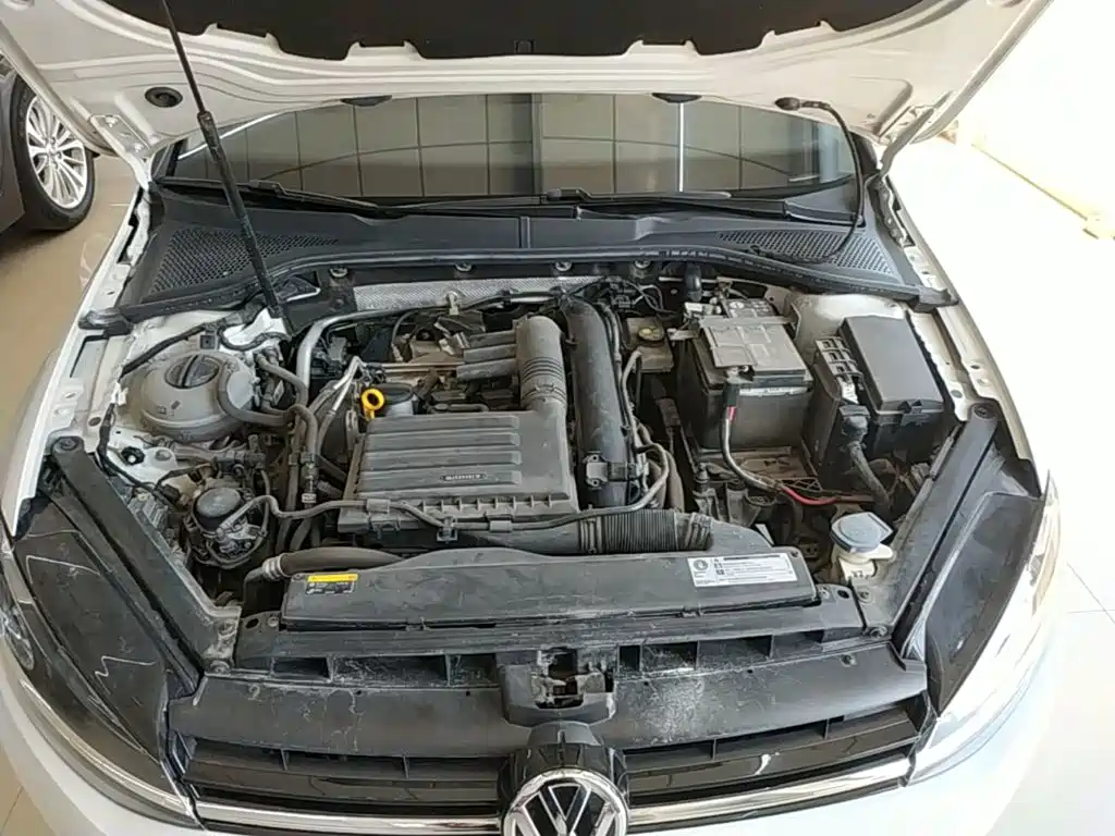 Volkswagen Golf — миниатюра 20