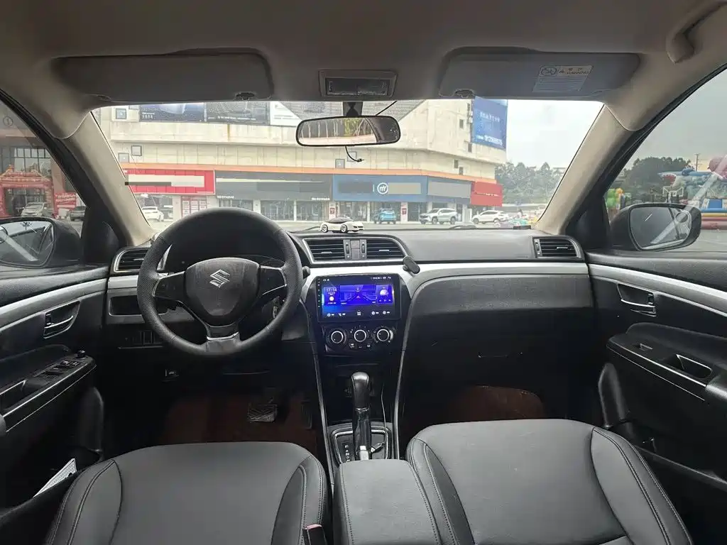 Suzuki Alivio — миниатюра 5
