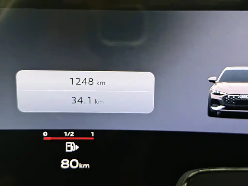 Audi A5L — миниатюра 11