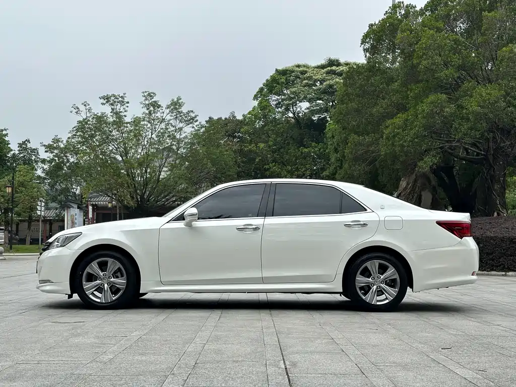 Toyota Crown — фотографии объявления, Фото 18