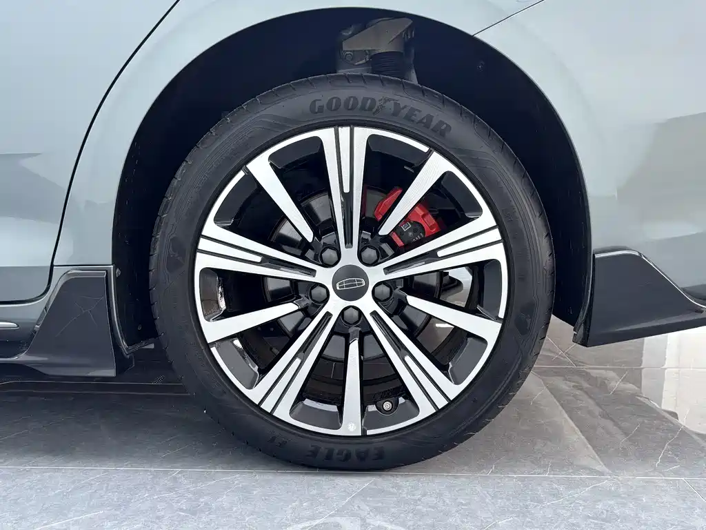 Geely Xingrui — миниатюра 7