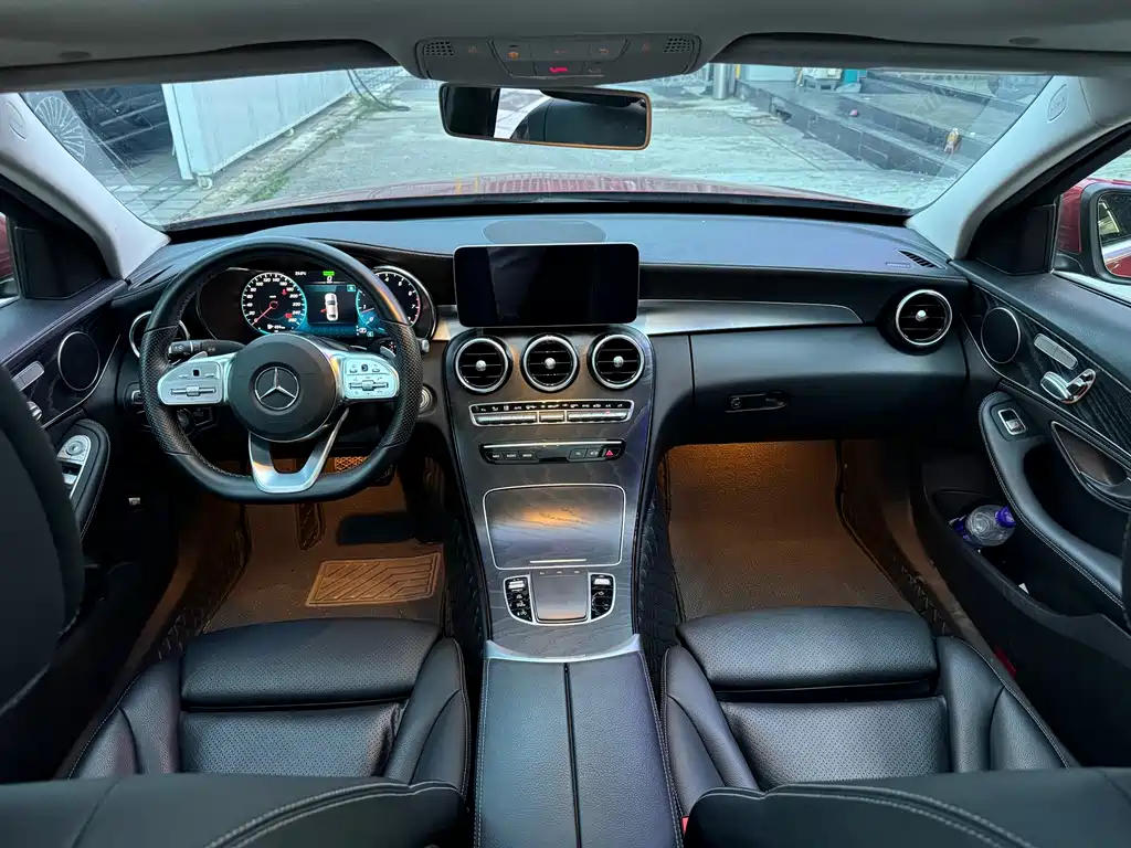 Mercedes-Benz C-Class — миниатюра 9