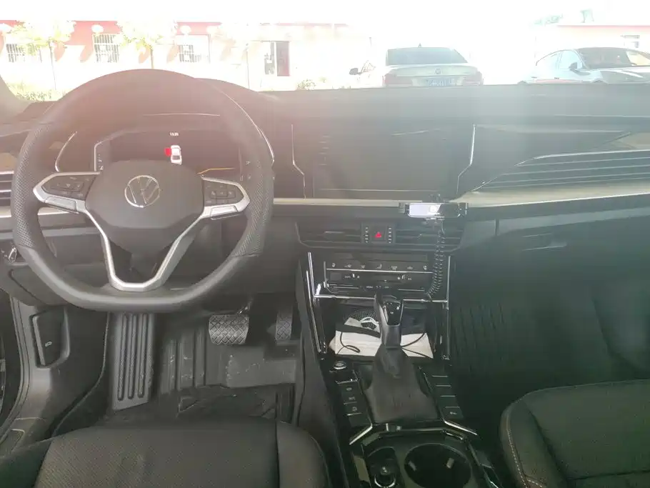 Volkswagen Passat — миниатюра 12