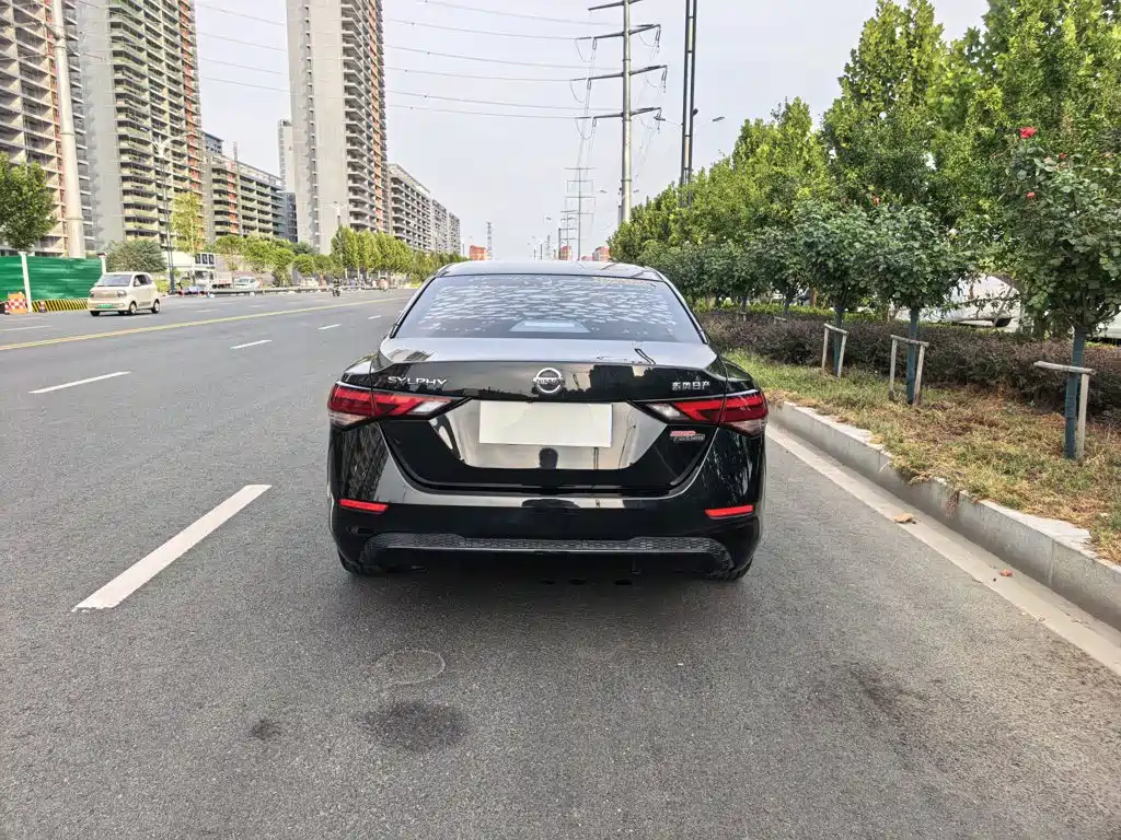 Nissan Sylphy — миниатюра 11
