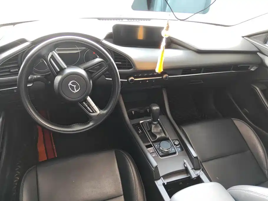 Mazda 3 Axela — миниатюра 12