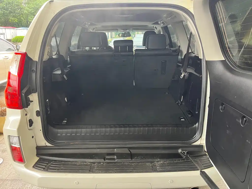 Lexus GX — миниатюра 8