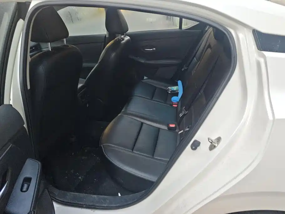 Nissan Sylphy — миниатюра 11