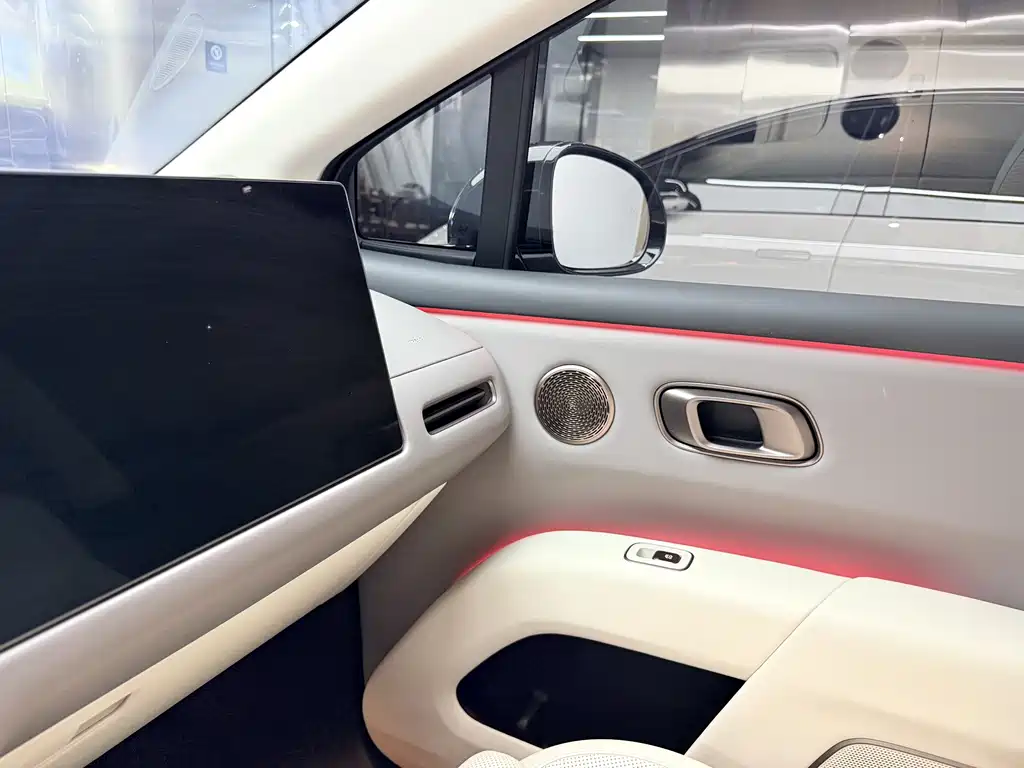 Li Auto Li i8 — миниатюра 9