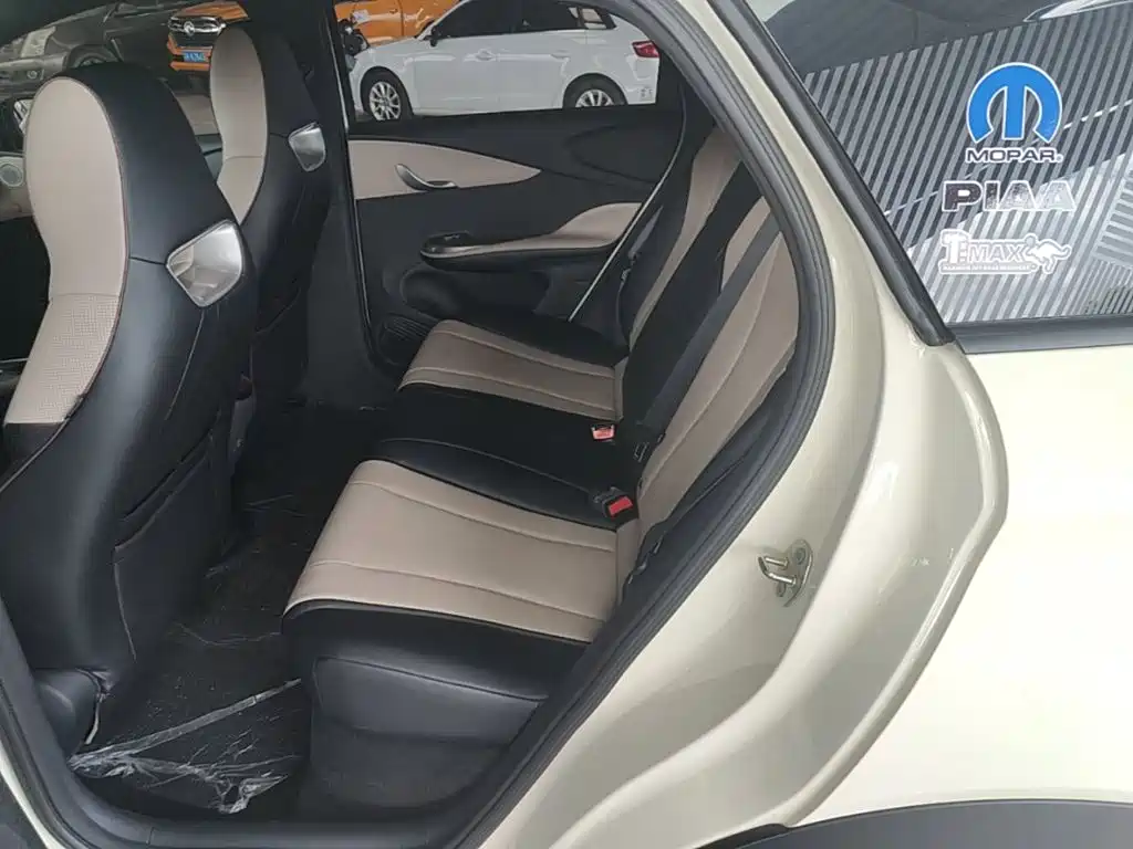 BYD Dolphin — миниатюра 17