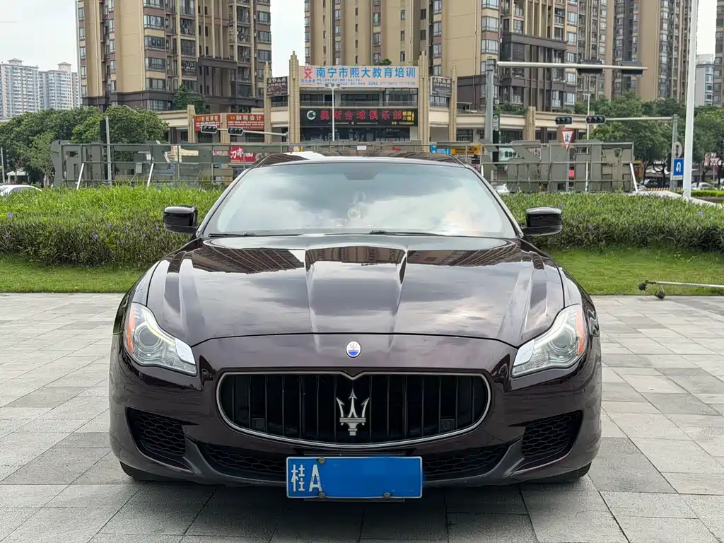 Maserati Quattroporte — миниатюра 2