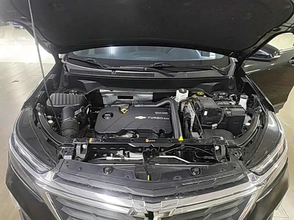 Chevrolet Equinox — миниатюра 20