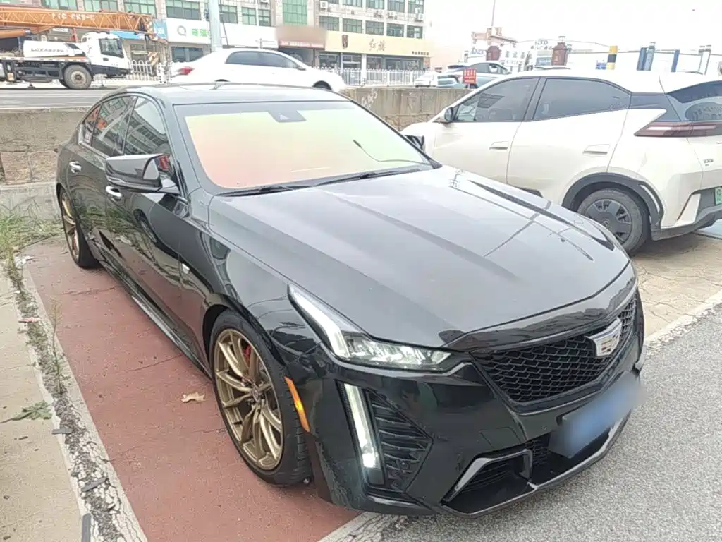 Cadillac CT5 — миниатюра 4