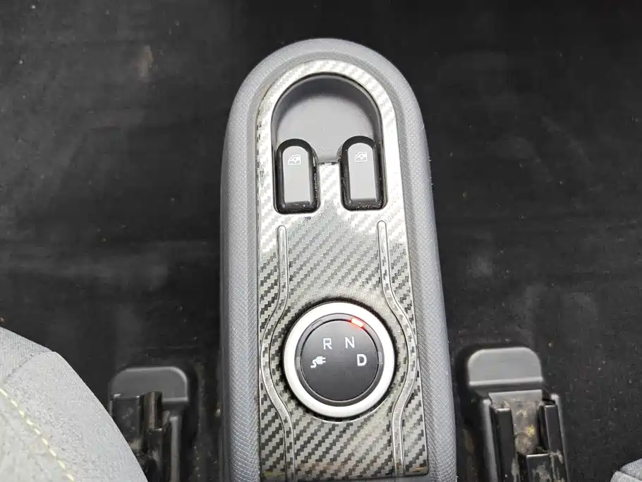 Wuling MINIEV — миниатюра 16