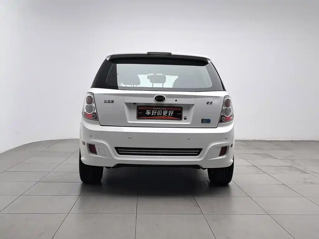 BYD e6 — миниатюра 4