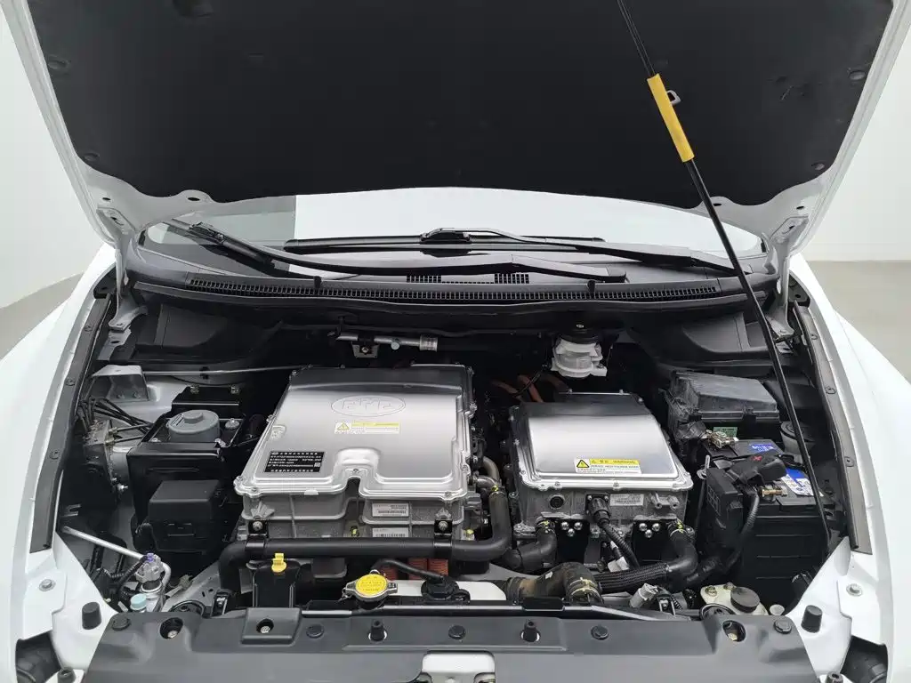 BYD e6 — миниатюра 6