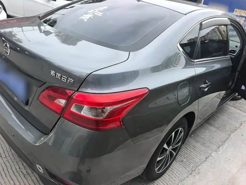 Nissan Sylphy — миниатюра 7
