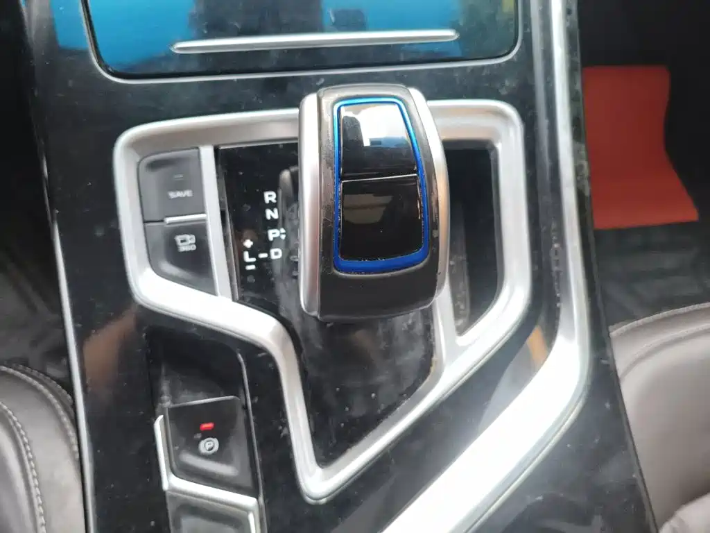 Geely Jia Ji New Energy — миниатюра 10