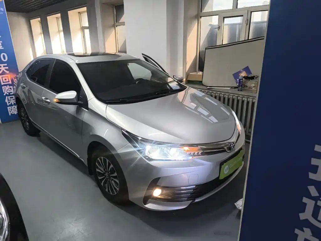 Toyota Corolla — миниатюра 4