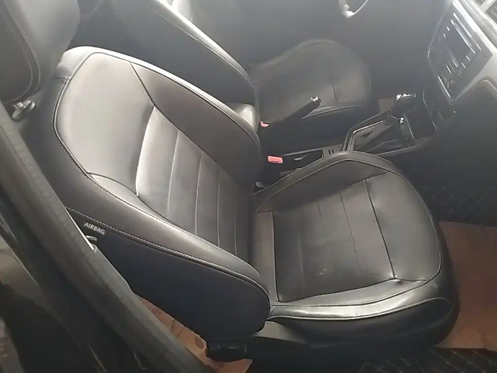 Volkswagen Lavida — миниатюра 25
