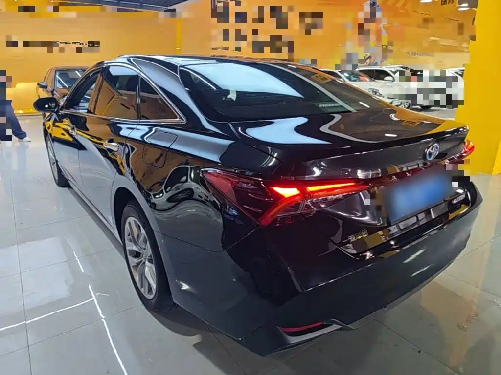 Toyota Avalon — миниатюра 5