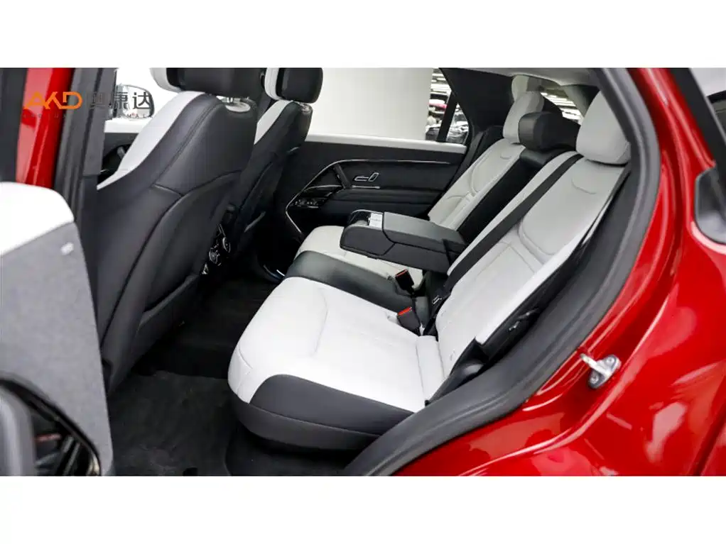 Land Rover Sport PHEV — миниатюра 7