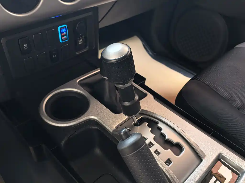 Toyota FJ Cruiser — миниатюра 16