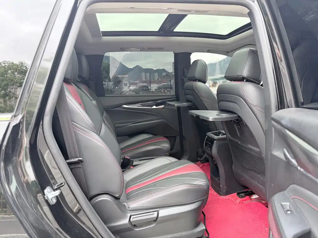 SAIC MAXUS CHASE G50